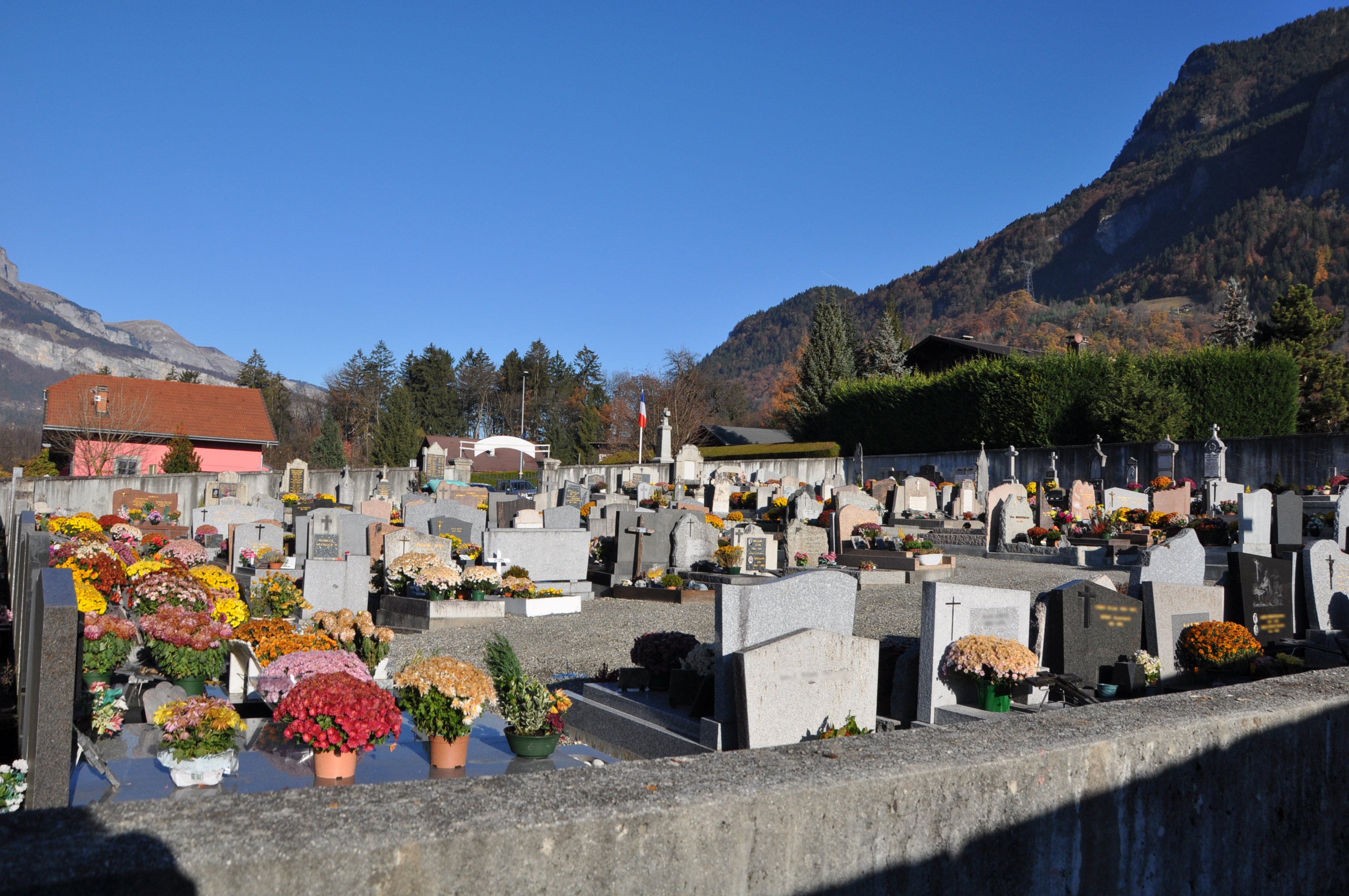 La déclaration de décès & Cimetière
